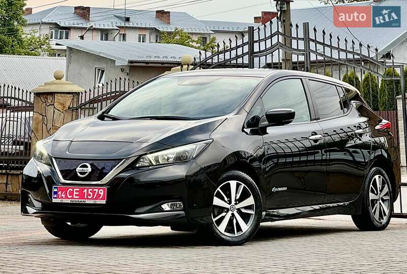 Хэтчбек Nissan Leaf 2020 в Днепре