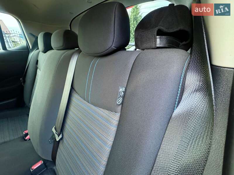 Хэтчбек Nissan Leaf 2020 в Днепре