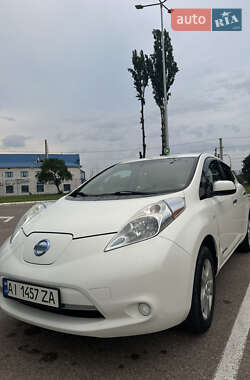 Хэтчбек Nissan Leaf 2015 в Житомире