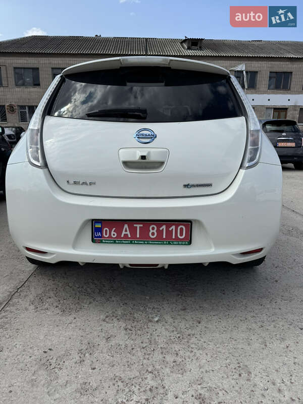 Хэтчбек Nissan Leaf 2014 в Житомире фото 5 Хэтчбек Nissan Leaf 2014 в Житомире