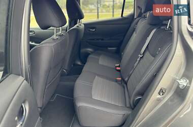 Хэтчбек Nissan Leaf 2020 в 