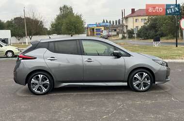 Хэтчбек Nissan Leaf 2020 в 