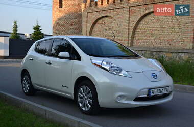Хэтчбек Nissan Leaf 2016 в 