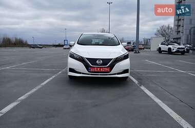Хэтчбек Nissan Leaf 2021 в Киеве