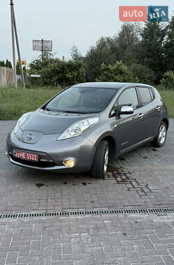 Хэтчбек Nissan Leaf 2016 в Луцке