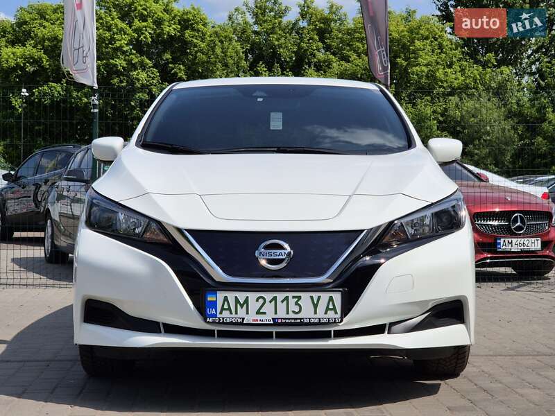 Хетчбек Nissan Leaf 2022 в Бердичеві