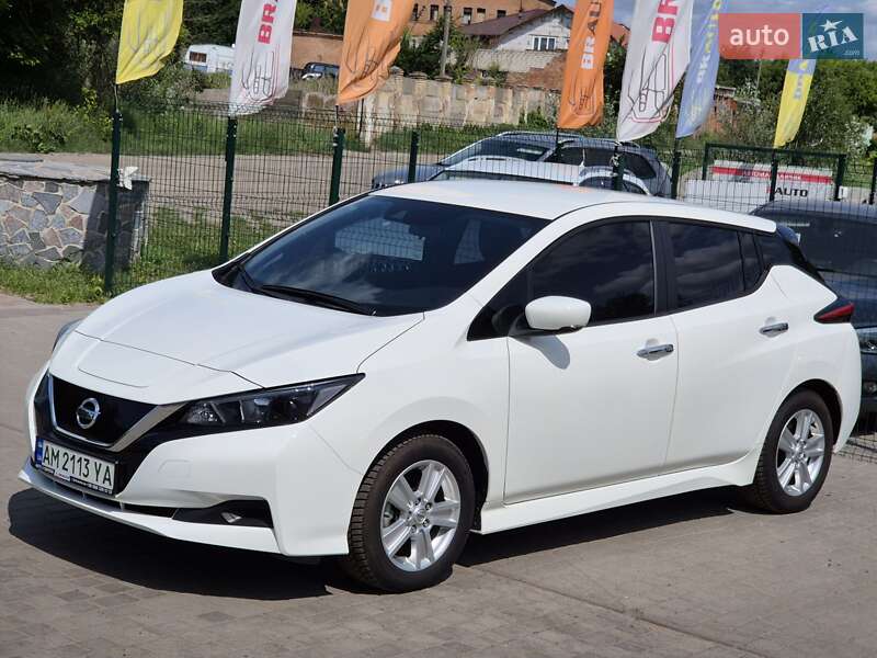 Хетчбек Nissan Leaf 2022 в Бердичеві