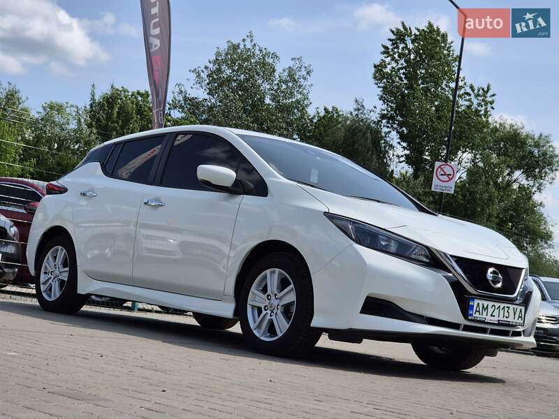 Хетчбек Nissan Leaf 2022 в Бердичеві