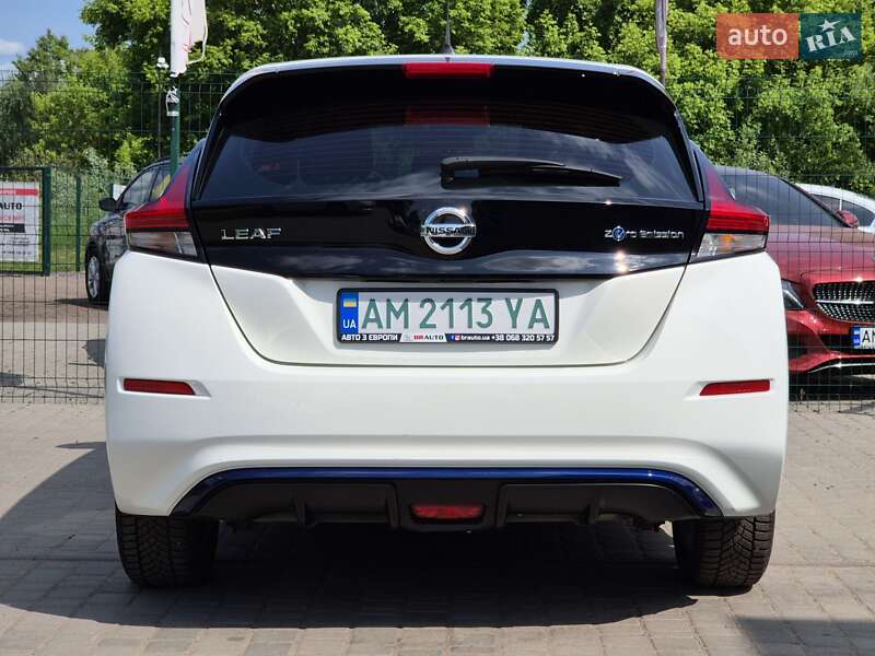 Хетчбек Nissan Leaf 2022 в Бердичеві