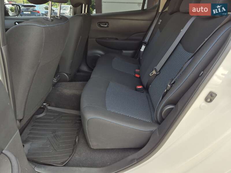 Хетчбек Nissan Leaf 2022 в Бердичеві