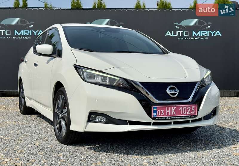 Nissan Leaf 2021