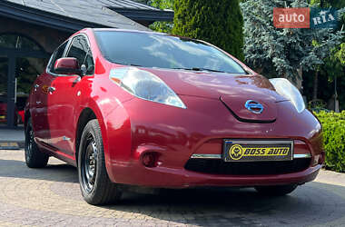 Хэтчбек Nissan Leaf 2014 в Львове