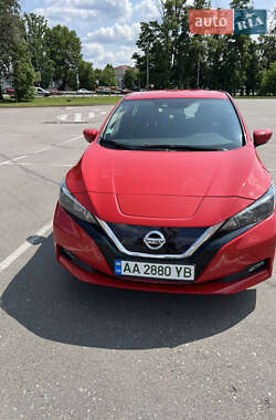 Хетчбек Nissan Leaf 2019 в Києві