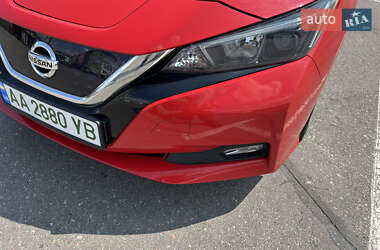 Хетчбек Nissan Leaf 2019 в Києві