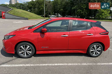 Хетчбек Nissan Leaf 2019 в Києві