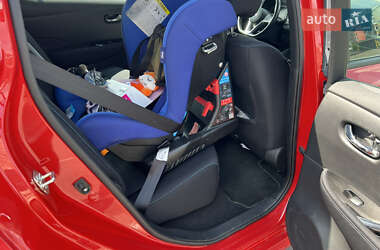 Хетчбек Nissan Leaf 2019 в Києві