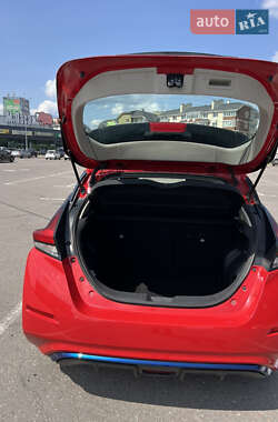 Хетчбек Nissan Leaf 2019 в Києві