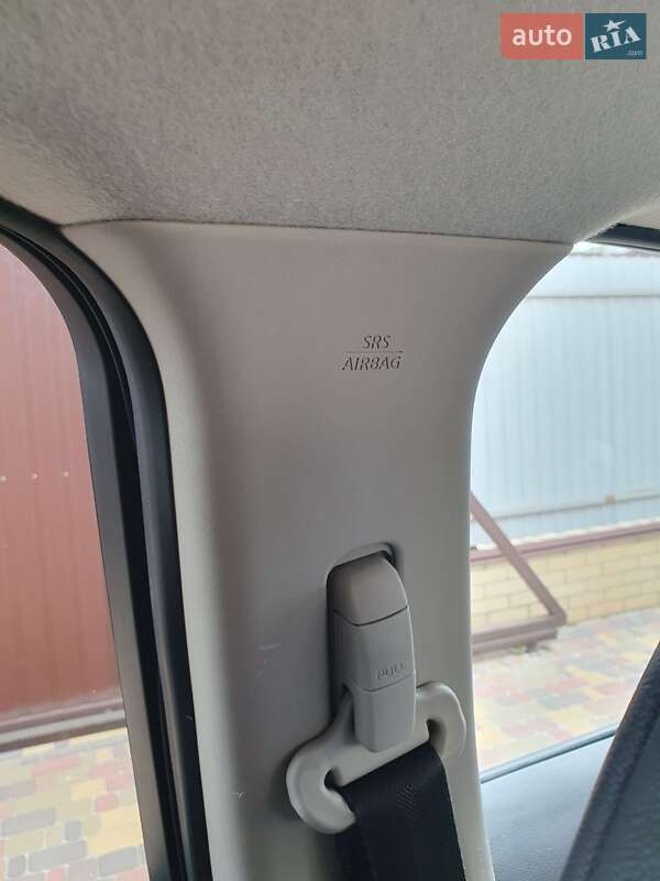 Хетчбек Nissan Leaf 2013 в Горі