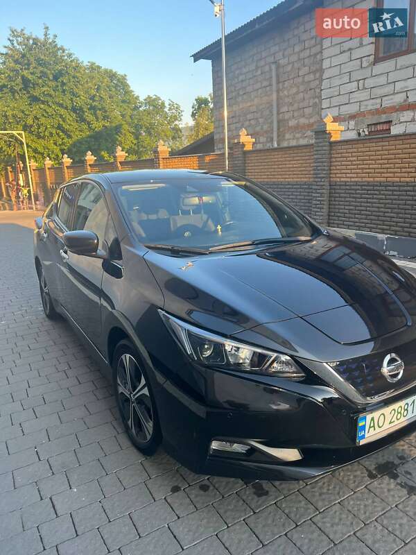 Хэтчбек Nissan Leaf 2018 в Тячеве фото 9 Хэтчбек Nissan Leaf 2018 в Тячеве