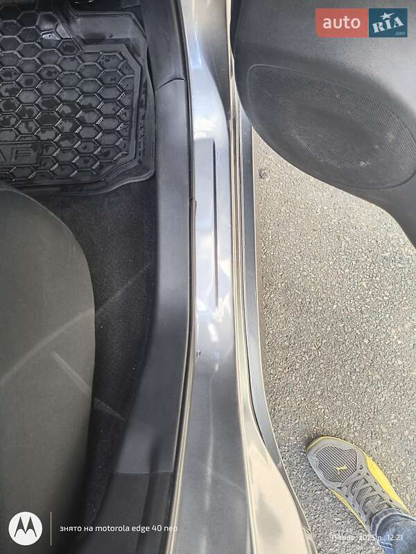 Хэтчбек Nissan Leaf 2021 в Белой Церкви