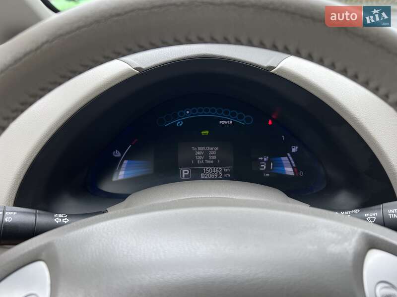 Хетчбек Nissan Leaf 2012 в Києві