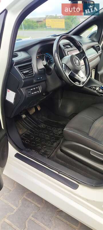 Хэтчбек Nissan Leaf 2020 в Черновцах фото 22 Хэтчбек Nissan Leaf 2020 в Черновцах