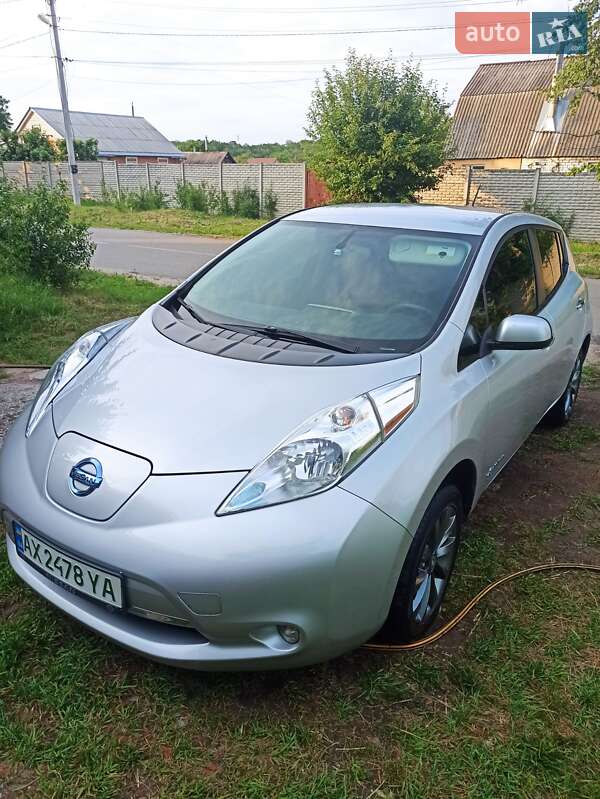 Nissan Leaf 2016