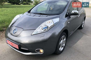 Хэтчбек Nissan Leaf 2013 в Днепре