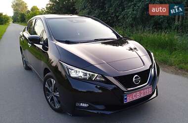 Хэтчбек Nissan Leaf 2019 в Черновцах