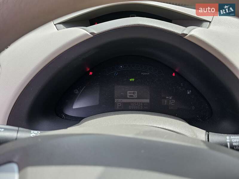 Хэтчбек Nissan Leaf 2011 в Киеве