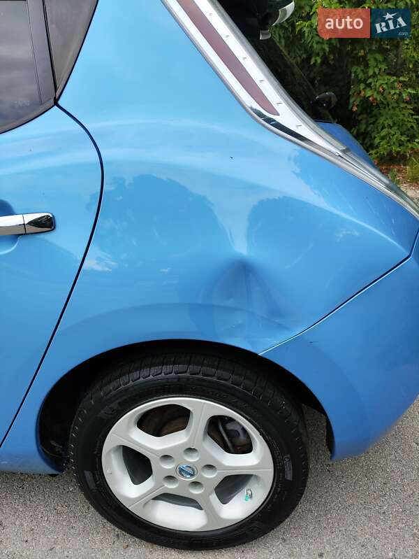 Хэтчбек Nissan Leaf 2013 в Полтаве фото 6 Хэтчбек Nissan Leaf 2013 в Полтаве