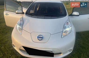 Хетчбек Nissan Leaf 2015 в Бердичеві