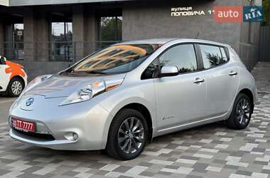 Хетчбек Nissan Leaf 2015 в Рівному