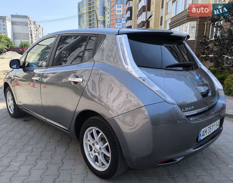 Хэтчбек Nissan Leaf 2013 в Житомире фото 6 Хэтчбек Nissan Leaf 2013 в Житомире