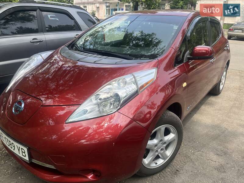 Nissan Leaf 2014