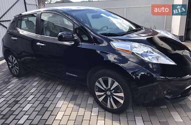 Хэтчбек Nissan Leaf 2015 в Черкассах