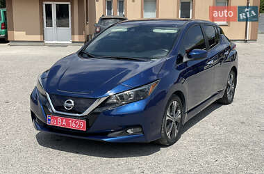 Хэтчбек Nissan Leaf 2021 в Ровно