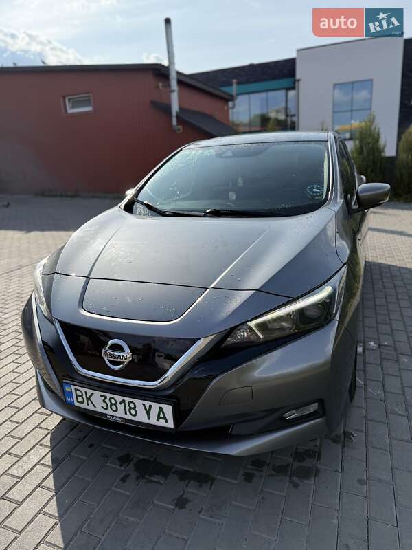 Nissan Leaf 2018
