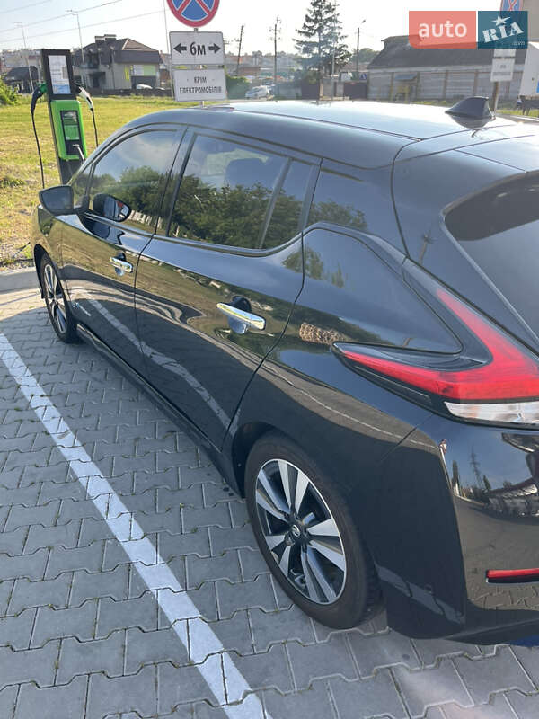 Хэтчбек Nissan Leaf 2018 в Виннице фото 5 Хэтчбек Nissan Leaf 2018 в Виннице