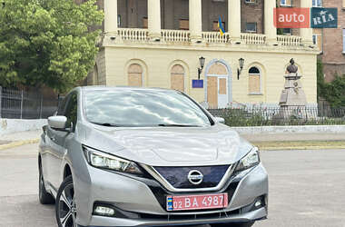 Хэтчбек Nissan Leaf 2020 в Николаеве