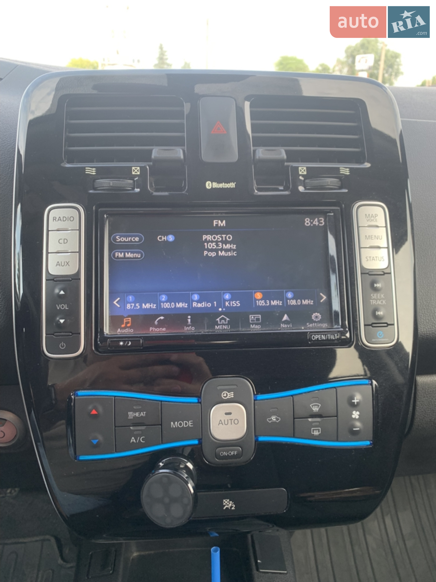 2017 Nissan Leaf - мініатюра 8