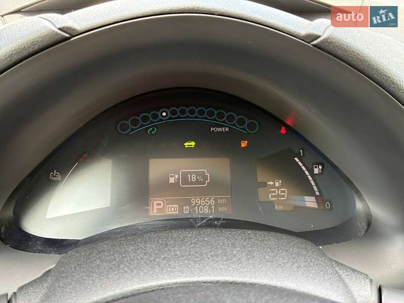 Хэтчбек Nissan Leaf 2016 в Житомире