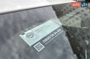 Хэтчбек Nissan Leaf 2020 в 