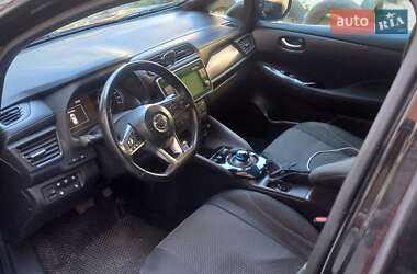 Хэтчбек Nissan Leaf 2019 в Кропивницком