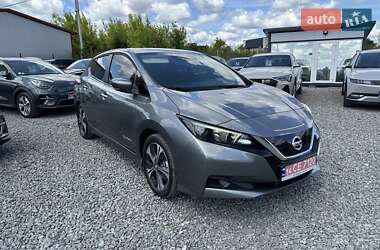 Хэтчбек Nissan Leaf 2019 в Львове