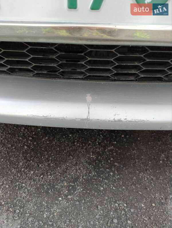 Хэтчбек Nissan Leaf 2013 в Бородянке