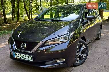 Хэтчбек Nissan Leaf 2018 в Львове