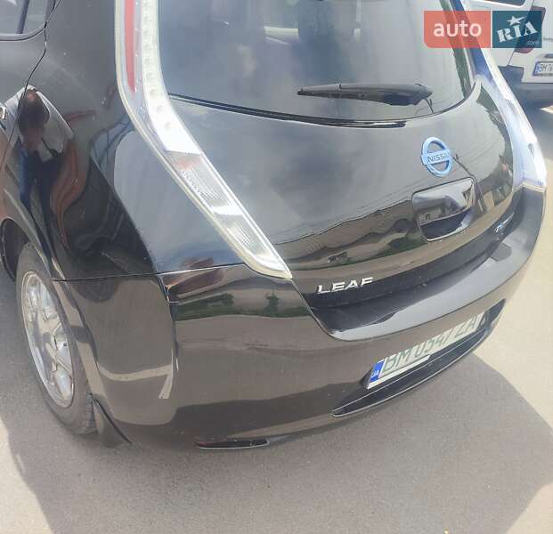 Хетчбек Nissan Leaf 2012 в Сумах