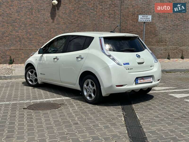 Хетчбек Nissan Leaf 2012 в Одесі фото 14 Хетчбек Nissan Leaf 2012 в Одесі