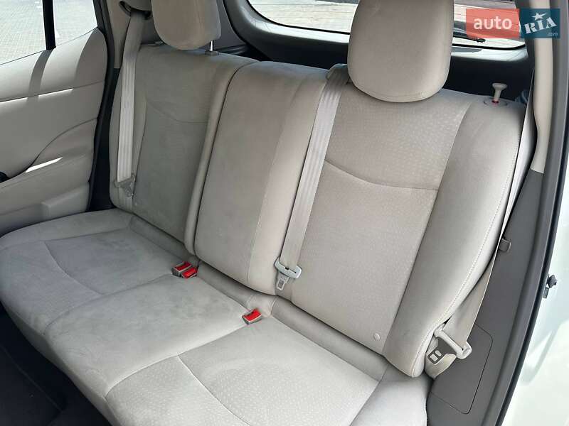 Хетчбек Nissan Leaf 2012 в Одесі фото 18 Хетчбек Nissan Leaf 2012 в Одесі